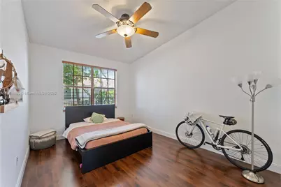 18739 SW 28th St, Miramar, FL 33029 - Photo 7