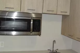 1007 SE 2nd Ct, Fort Lauderdale, FL 33301 - Photo 3