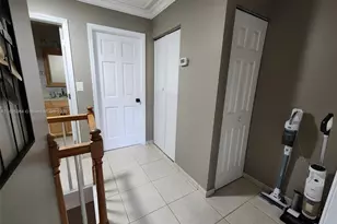 5328 W 26th Ave, Hialeah, FL 33016 - Photo 17