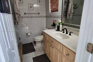 5328 W 26th Ave, Hialeah, FL 33016 - Photo 13