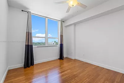 3232 SW 22nd Ter #604, Miami, FL 33145 - Photo 19