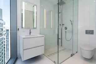 300 Biscayne Blvd Way, Miami, FL 33131 - Photo 37