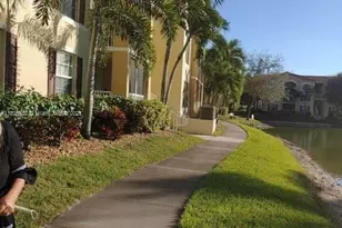 4149 Residence Drive, Fort Myers, FL 33901 - Photo 9