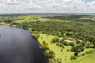 5254 River Blossom Ln, Labelle, FL 33935 - Photo 3