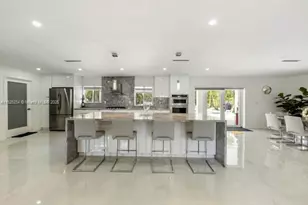 17975 SW 232nd St, Miami, FL 33170 - Photo 15