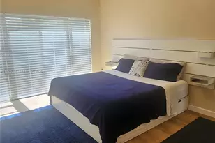 2017 NW 182nd Ave, Pembroke Pines, FL 33029 - Photo 13