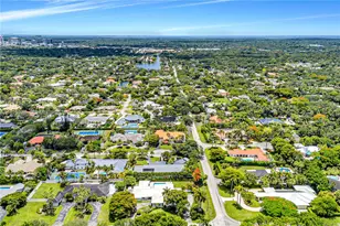 10563 SW 92nd Ave, Miami, FL 33176 - Photo 3