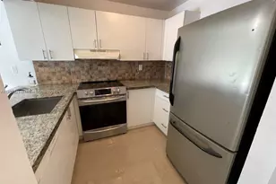 16465 NE 22nd Ave, North Miami Beach, FL 33160 - Photo 3