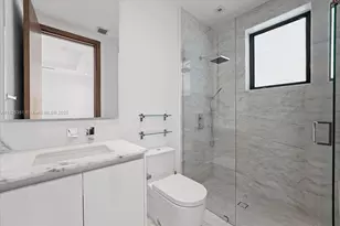 1311 Stillwater Dr, Miami Beach, FL 33141 - Photo 15