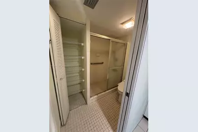 12950 SW 13th St #301D, Pembroke Pines, FL 33027 - Photo 11