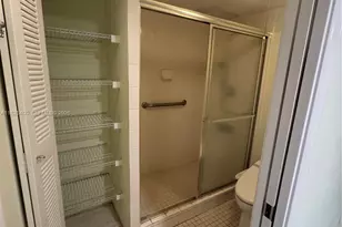 12950 SW 13th St, Pembroke Pines, FL 33027 - Photo 11