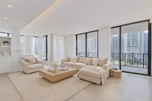 520 Brickell Key Dr, Miami, FL 33131 - Photo 1