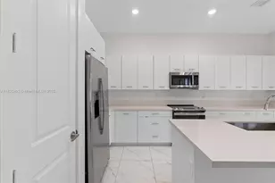 4349 SW 173rd Ave, Miramar, FL 33029 - Photo 15