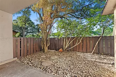 7720 NW 79th Ave #B6, Tamarac, FL 33321 - Photo 13