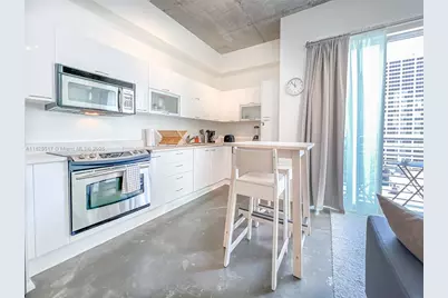 133 NE 2nd Ave #1410, Miami, FL 33132 - Photo 9