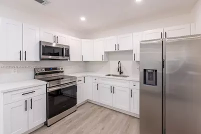 355 SW 17th Ave, Homestead, FL 33030 - Photo 7