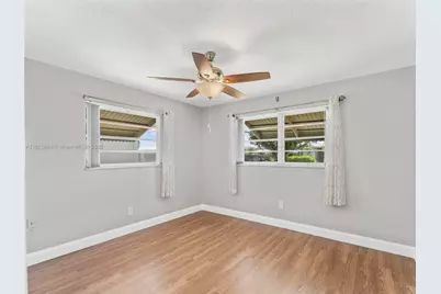 2991 NW 1st Dr, Pompano Beach, FL 33064 - Photo 17