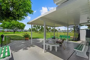 2991 NW 1st Dr, Pompano Beach, FL 33064 - Photo 31