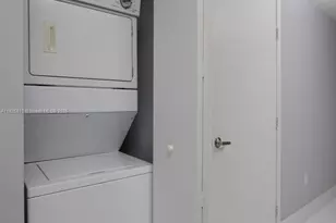 495 Brickell Ave, Miami, FL 33131 - Photo 21