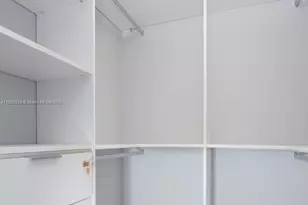 495 Brickell Ave, Miami, FL 33131 - Photo 15