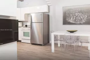 1325 Meridian Ave, Miami Beach, FL 33139 - Photo 17