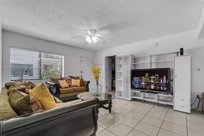 8400 SW 133rd Ave Rd #212, Miami, FL 33183 - Photo 5