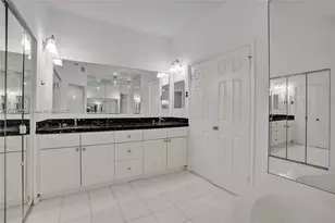 3500 Mystic Pointe, Aventura, FL 33180 - Photo 21