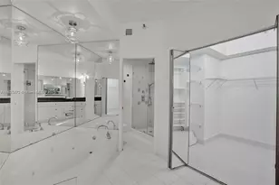 3500 Mystic Pointe, Aventura, FL 33180 - Photo 23