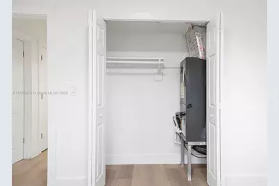 4290 NW 38th Ave, Lauderdale Lakes, FL 33309 - Photo 19