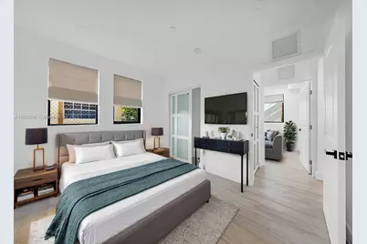 1037 NW 2nd St, Miami, FL 33128 - Photo 7