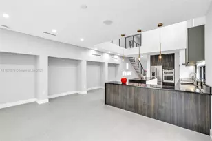 808 SW 9th St, Fort Lauderdale, FL 33315 - Photo 9