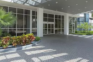 6301 Collins Ave, Miami Beach, FL 33141 - Photo 29