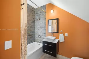 721 SE 12th Ct, Fort Lauderdale, FL 33316 - Photo 15