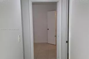 2775 L B McLeod St, Orlando, FL 32805 - Photo 15