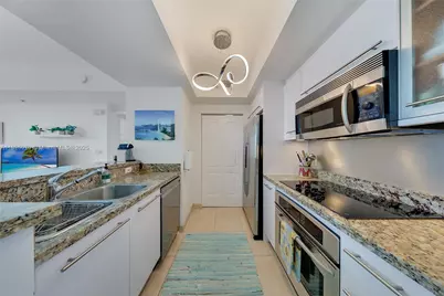 110 Washington Ave #1611, Miami Beach, FL 33139 - Photo 5