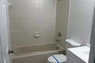 2452 SE 14th Ave, Homestead, FL 33035 - Photo 11