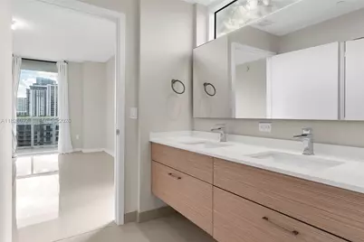 600 NE 27th St #1105, Miami, FL 33137 - Photo 95