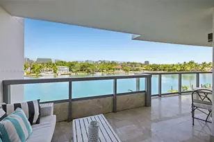 9261 E Bay Harbor Dr, Bay Harbor Islands, FL 33154 - Photo 11