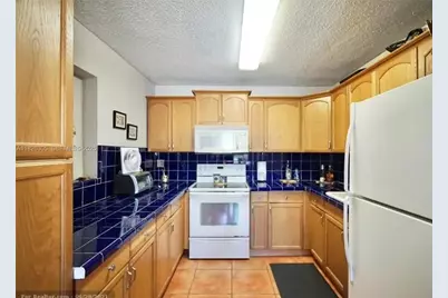 6103 Monroe St, Hollywood, FL 33023 - Photo 7