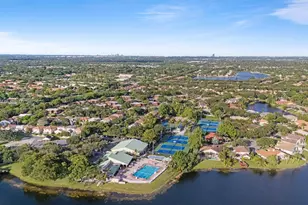 50 Forest Cir, Cooper City, FL 33026 - Photo 19