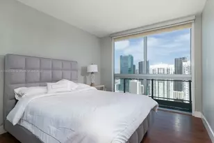 92 SW 3rd St, Miami, FL 33130 - Photo 5