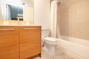 2641 N Flamingo Rd, Sunrise, FL 33323 - Photo 45