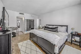 3000 S Ocean Dr, Hollywood, FL 33019 - Photo 23