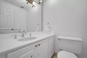 1950 S Ocean Dr, Hallandale Beach, FL 33009 - Photo 19