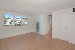 824 SE 12th Ct, Fort Lauderdale, FL 33316 - Photo 17