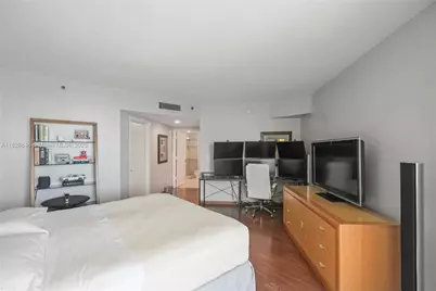 7000 Island Blvd #2909, Aventura, FL 33160 - Photo 39