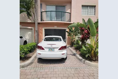 2009 SE 10th Ave #318, Fort Lauderdale, FL 33316 - Photo 21