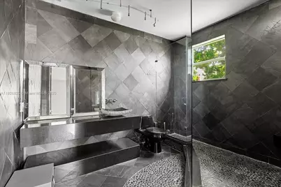 5843 Paradise Point Dr, Palmetto Bay, FL 33157 - Photo 27