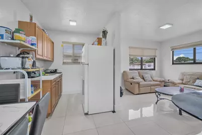 1910 NW 31st St, Miami, FL 33142 - Photo 17