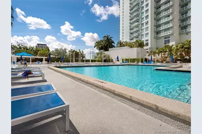 1800 N Bayshore Dr #511, Miami, FL 33132 - Photo 21